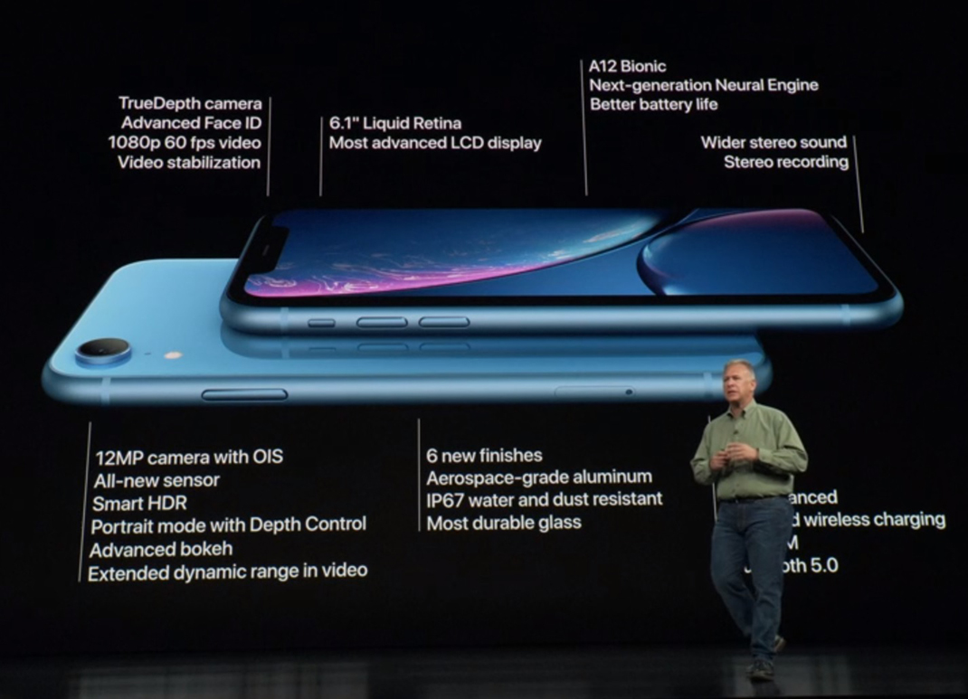 蓝色的Apple iPhone XR的图像，并突出显示了一些相关规格。