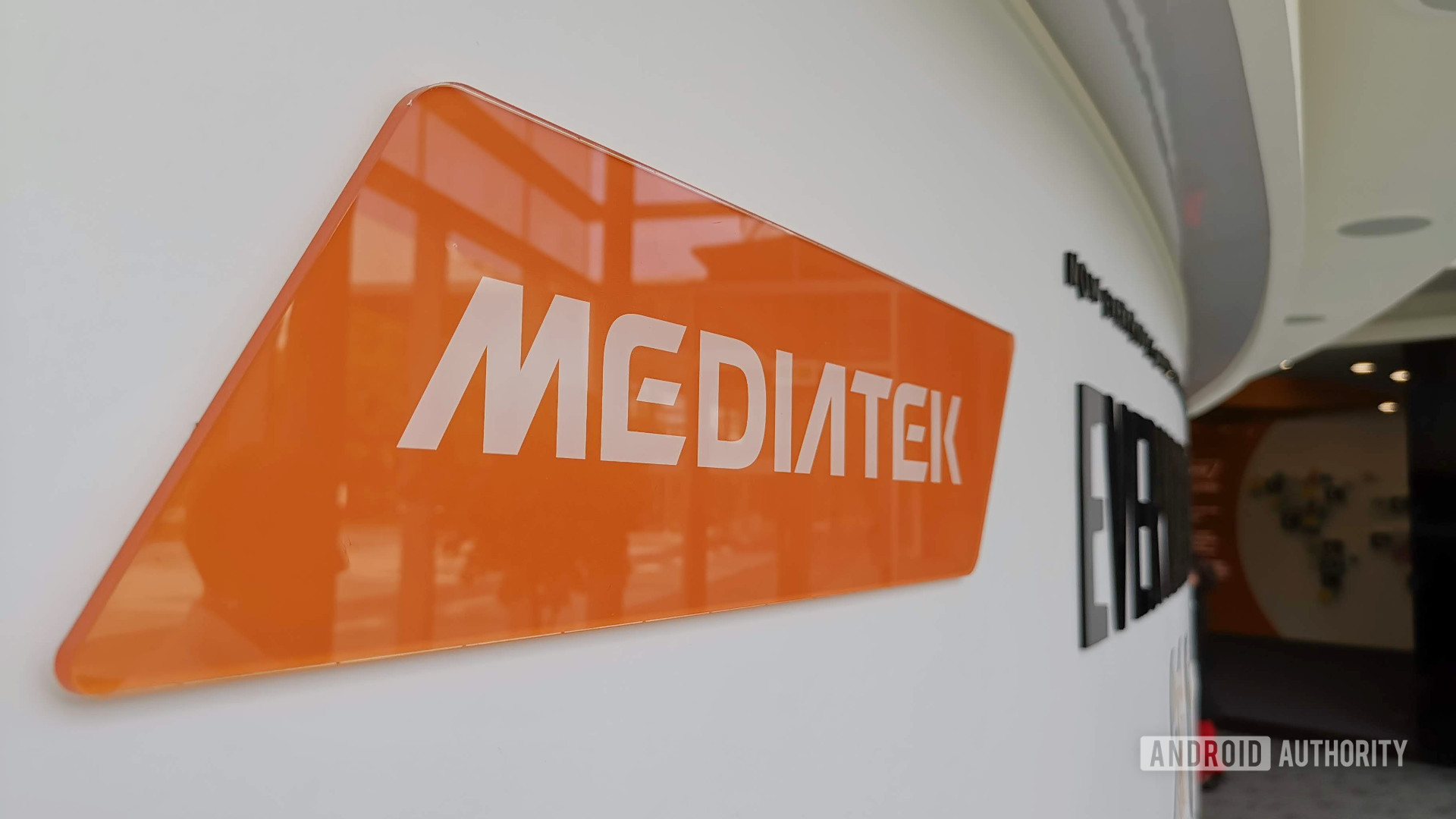 公司的Hsinchu HQ的Mediatek标志。