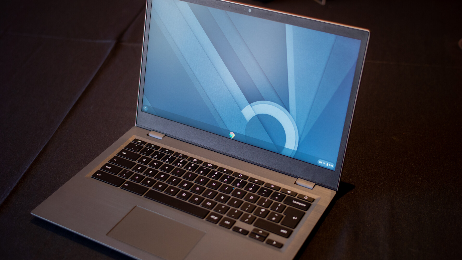 联想14e Chromebook上的默认桌面屏幕