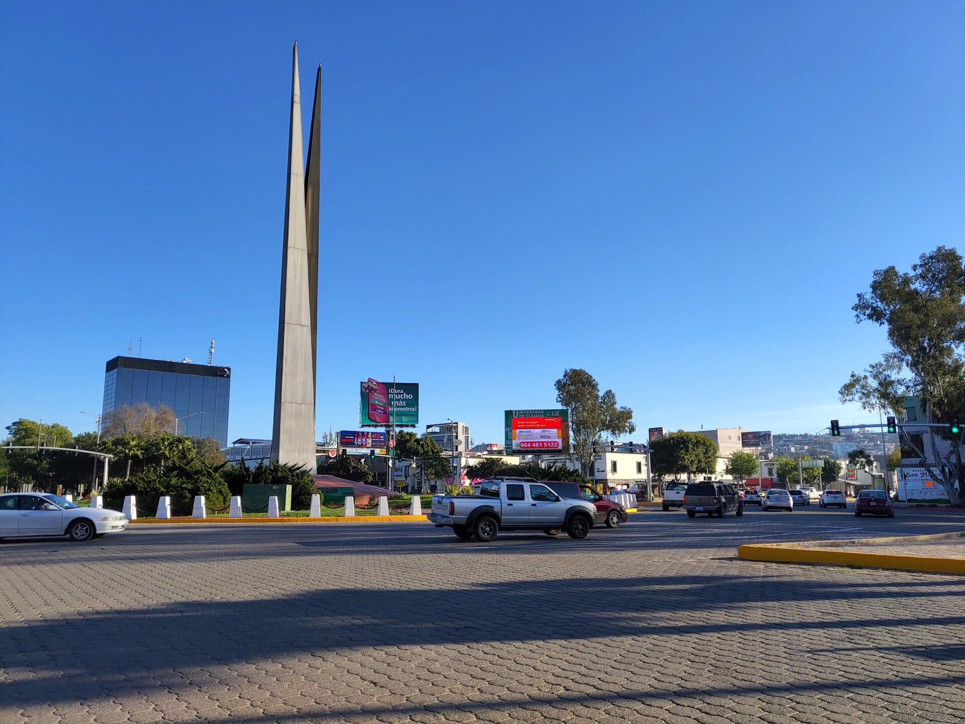 Vivo nex的日光样品城市风景的照片