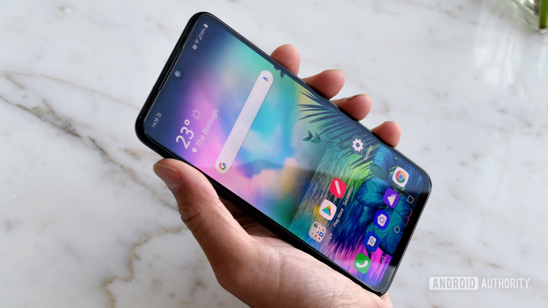 LG G8X ThinQ是2019年被低估的智能手机之一。