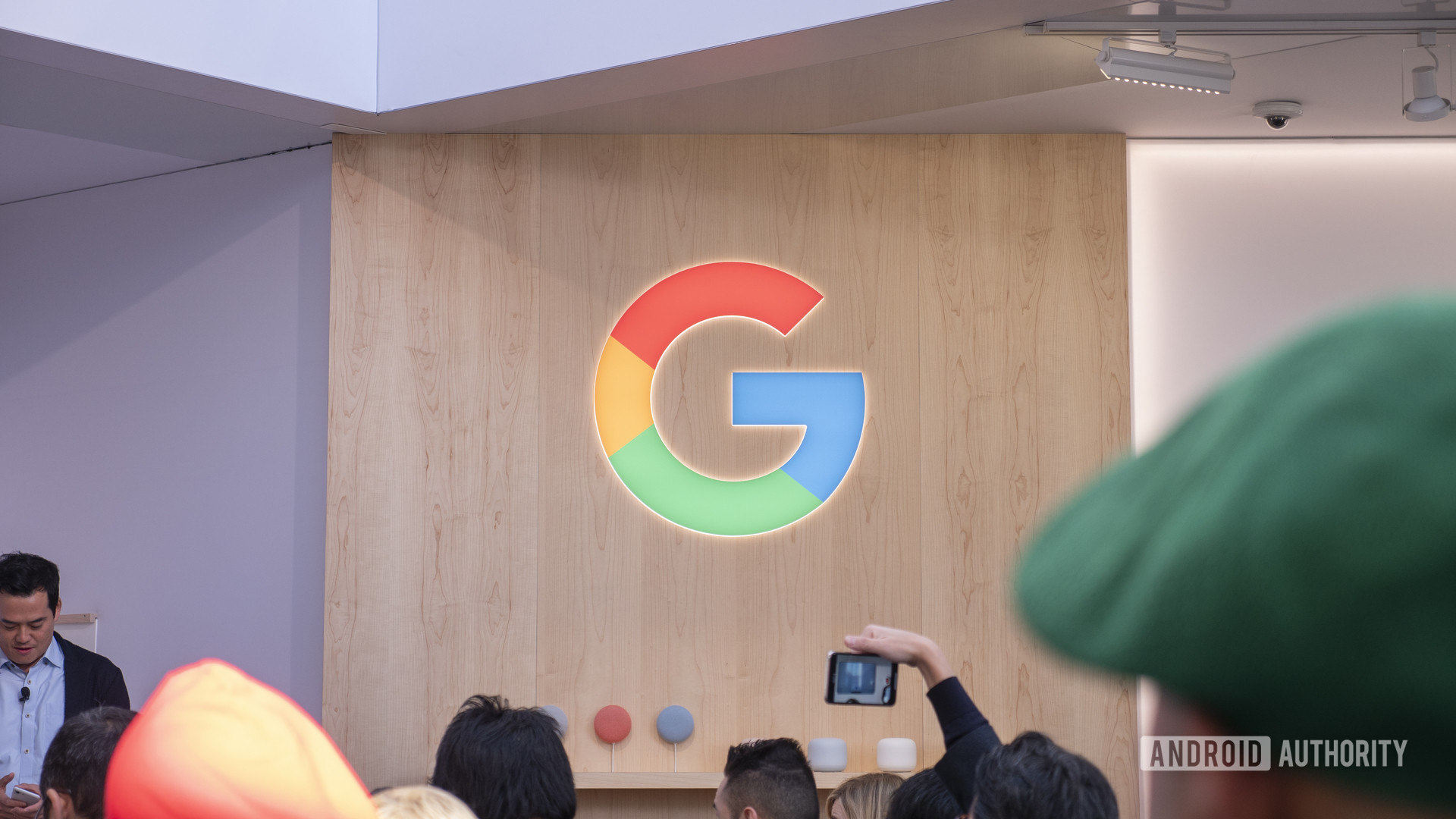 Google Logo G在CES 20201