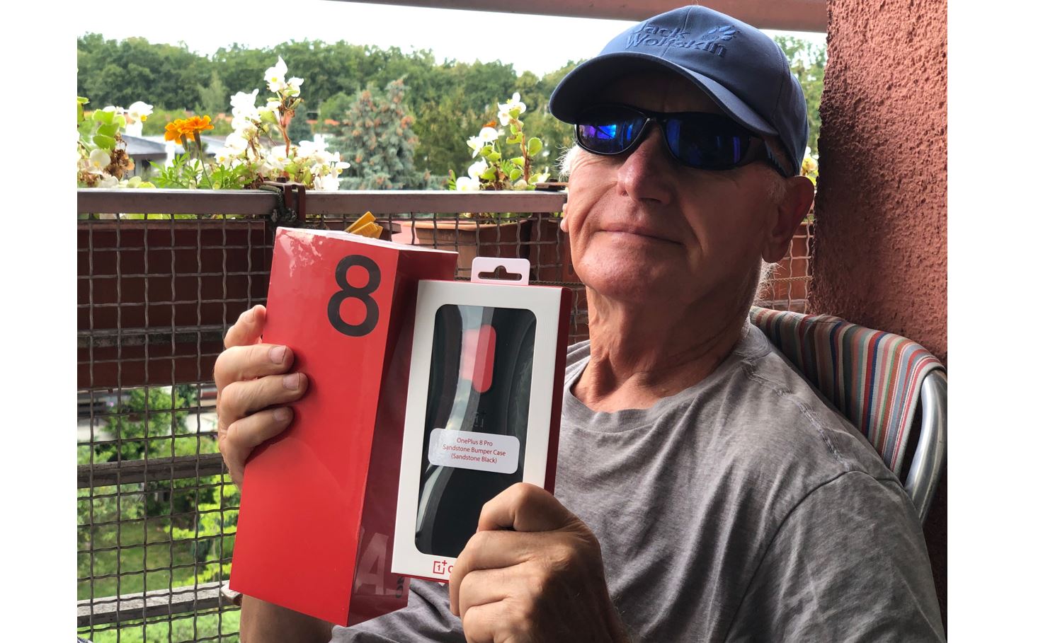 Mieczyslaw S Giveaway获得OnePlus 8 Pro