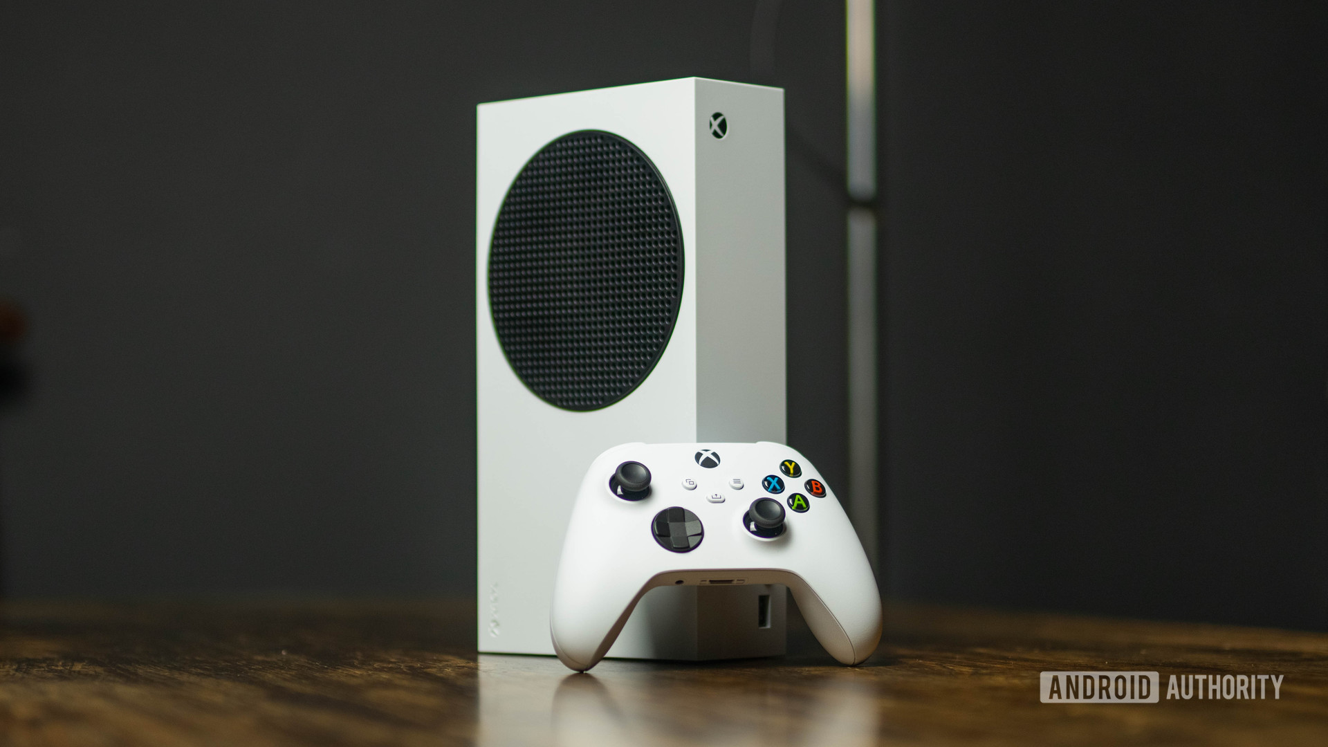 Xbox系列的游戏机和控制器英雄射击 - 以太网与Wi -Fi