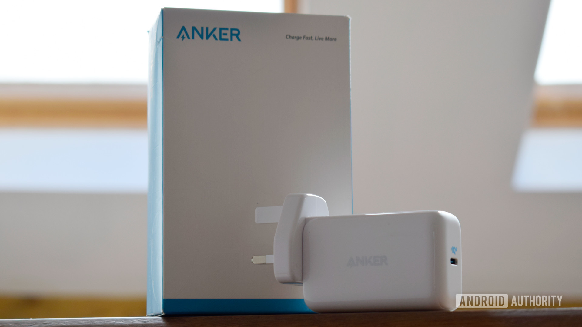 Anker PowerPod III POD盒