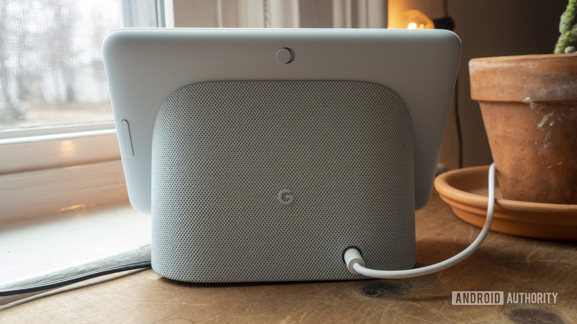 Google Nest Hub第二代评论硬件背部设计扬声器