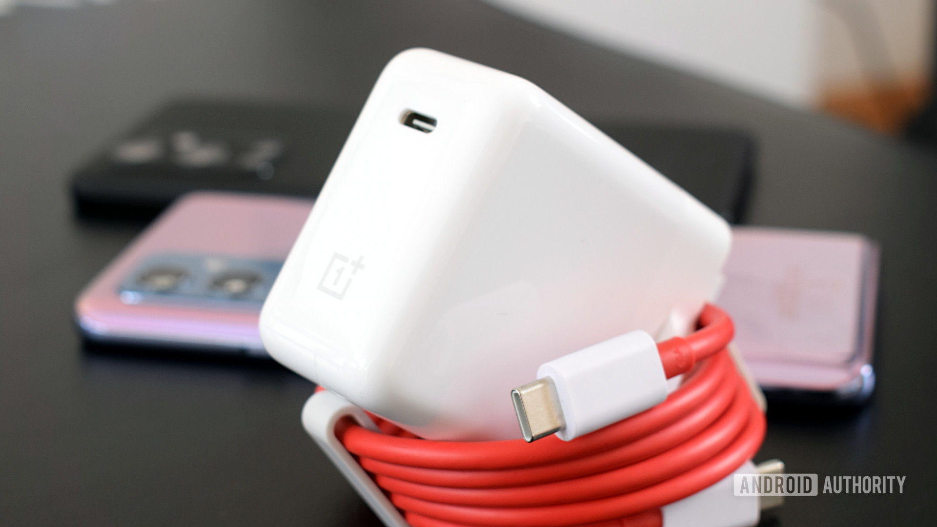 OnePlus Warp Charge 65回顾