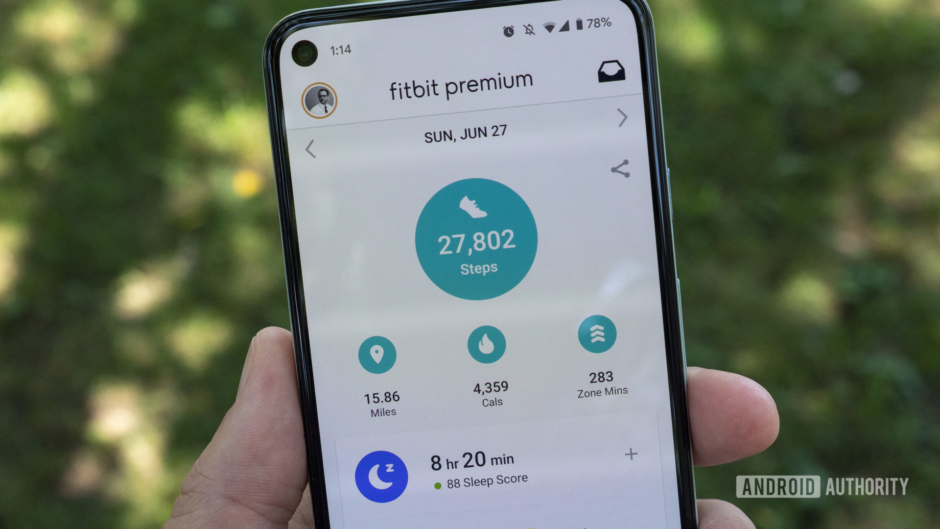Fitbit Luxe评论Fitbit App每日统计步骤