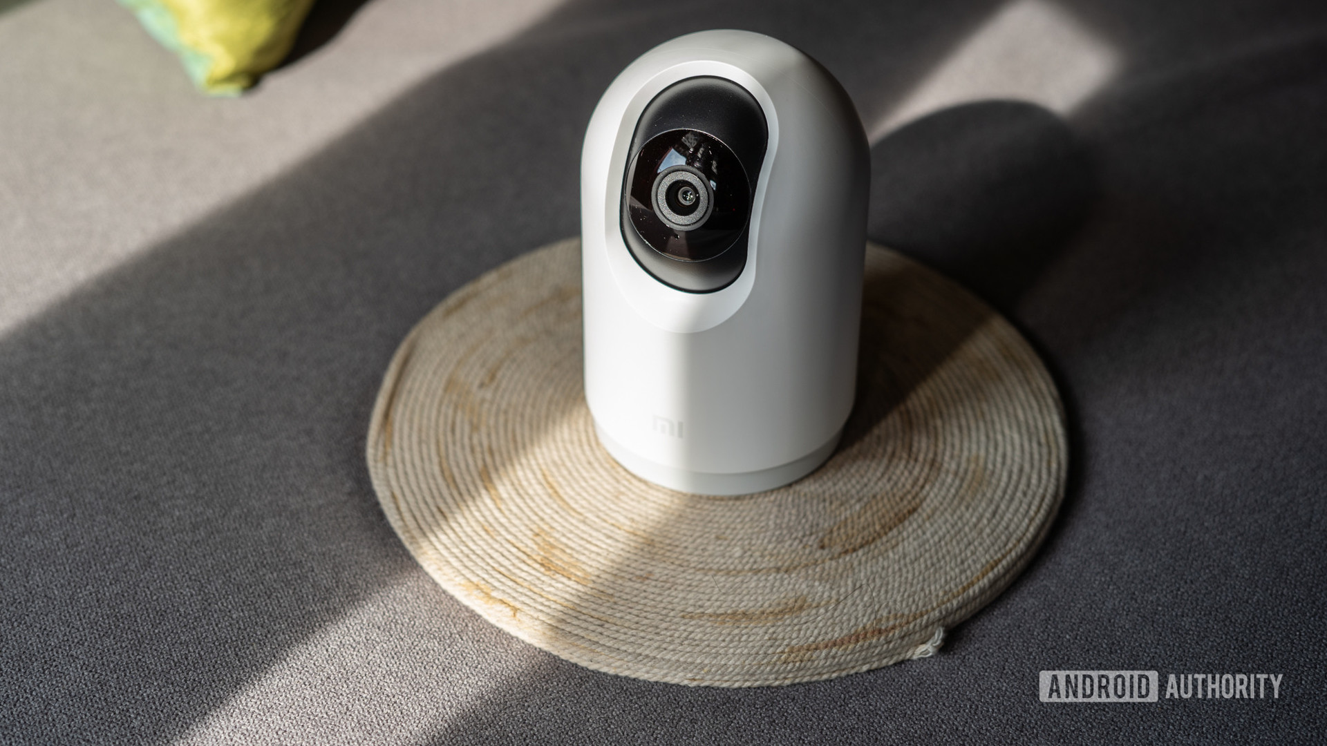 MI 360家庭安全摄像头2K Pro前部显示开放镜头