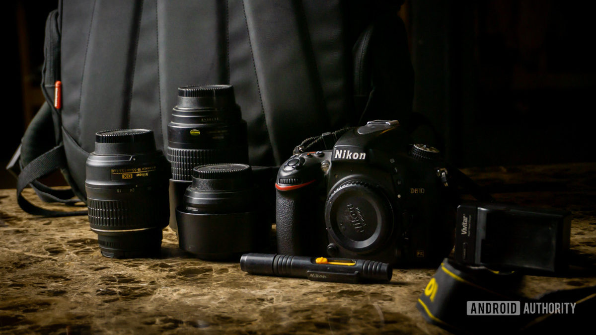 尼康D610 DSLR相机Qith镜头和其他照片设备