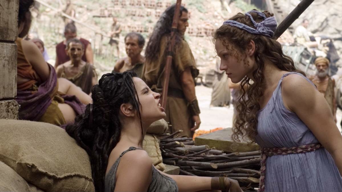 两个女人在HBO的罗马争论